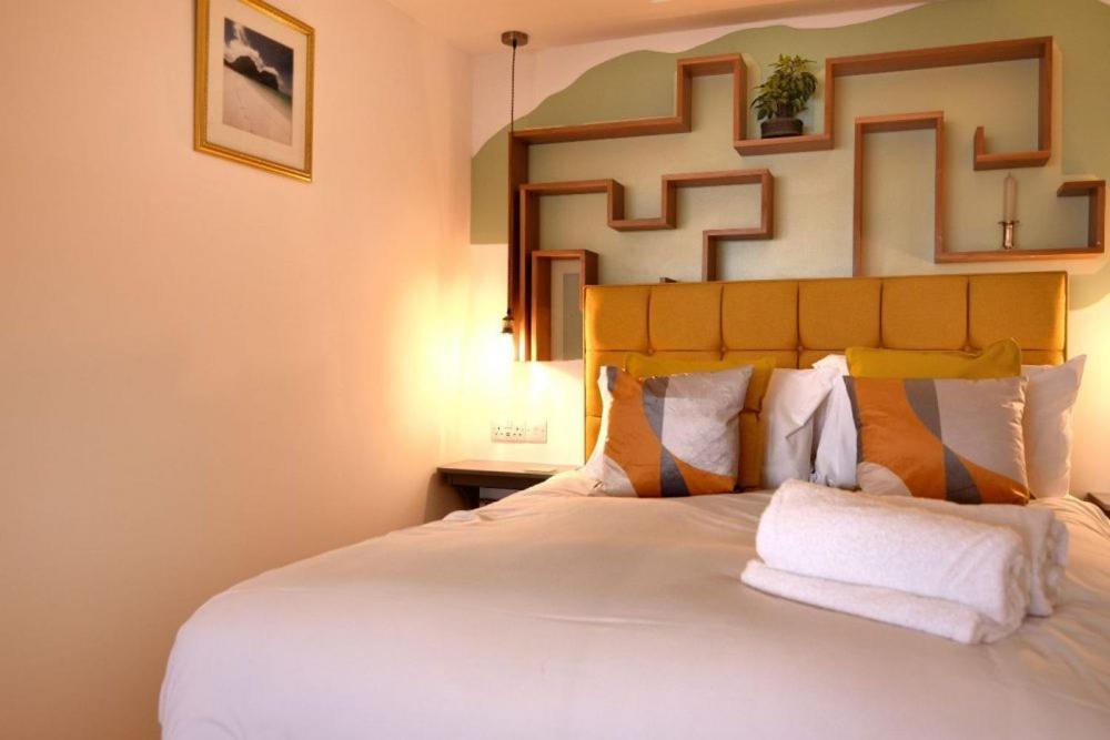 Largigi Offering Two Amazing Panoramic Sea Front Apartments Lyme Regis Kültér fotó